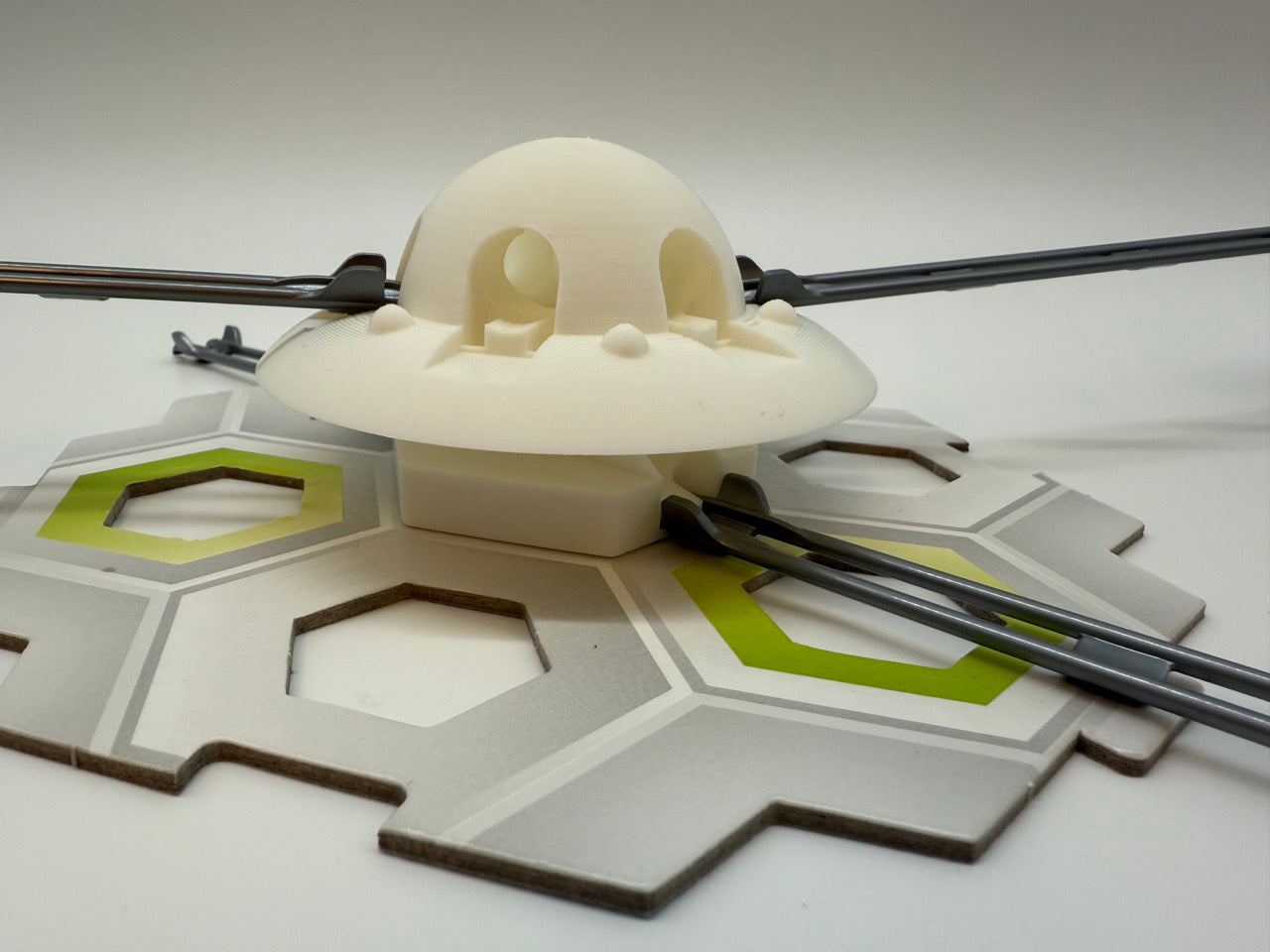 GraviTrax Pro UFO – Intergalactic Marble Run Expansion - Premium Quality