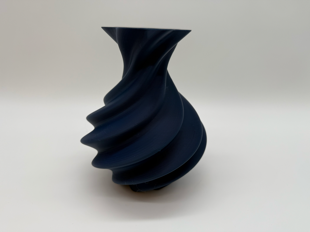 Sculptural Vase – Twisted Design Vase – Artistic Modern Interior Decoration