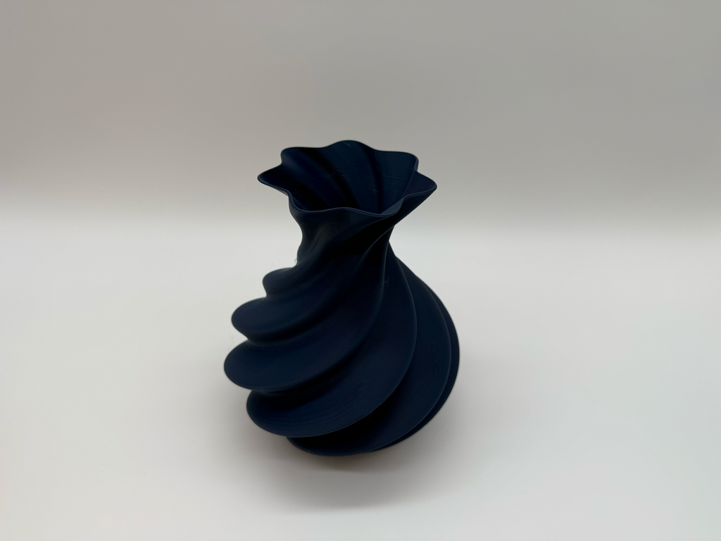 Sculptural Vase – Twisted Design Vase – Artistic Modern Interior Decoration