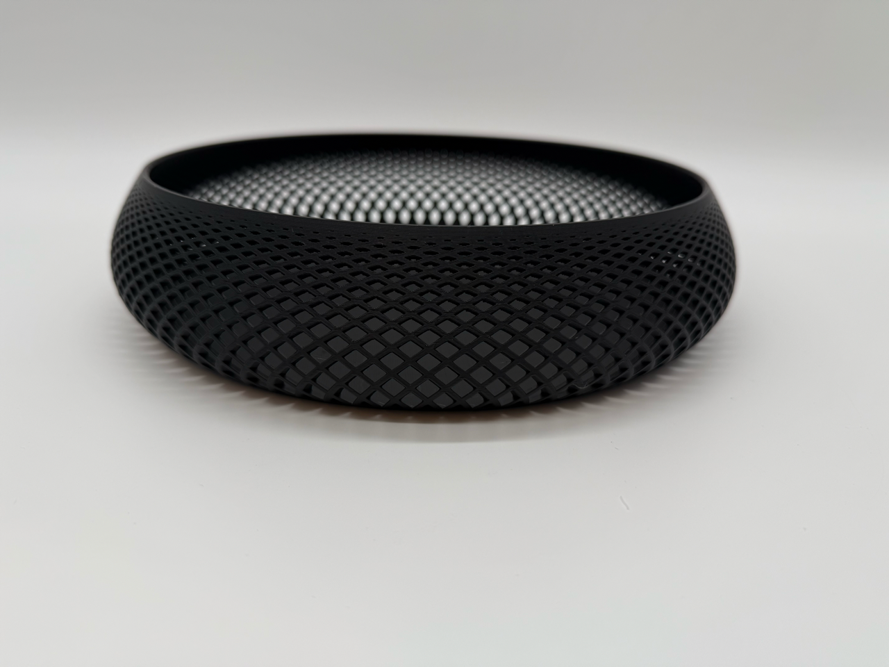 Design Schaal met Geometrisch Raster – Modern en Functioneel