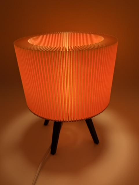 Modern Table Lamp 'Ribble' with Pink Ribbed Shade and Black Base – Unique Mood Lighting