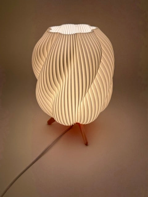 Designer Table Lamp 'Wave' with Wavy White Shade and Wooden Base – Atmospheric Modern Lighting