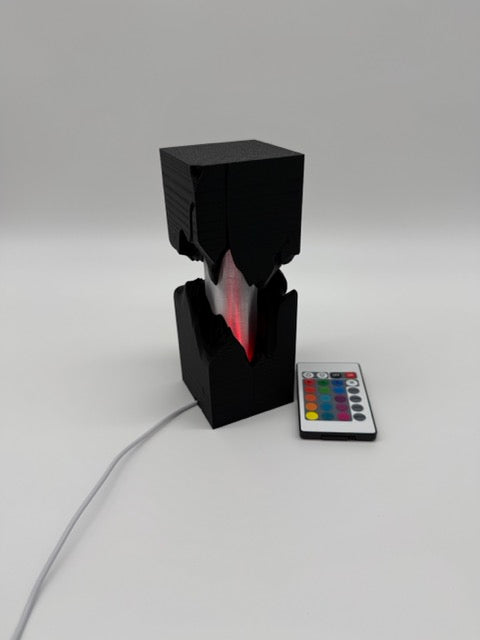 Design Tafellamp 'Split' met Gespleten Zwart Design en Kleurenwissel – Sfeerlamp met Afstandsbediening